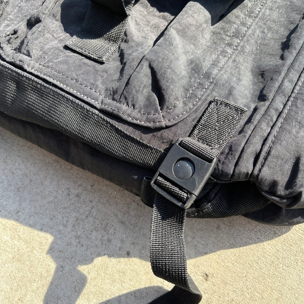 Tommy Bahama Black Nylon Square‎ Bag EDC Multipurpose Laptop Tactical Shoulder - Picture 3 of 9